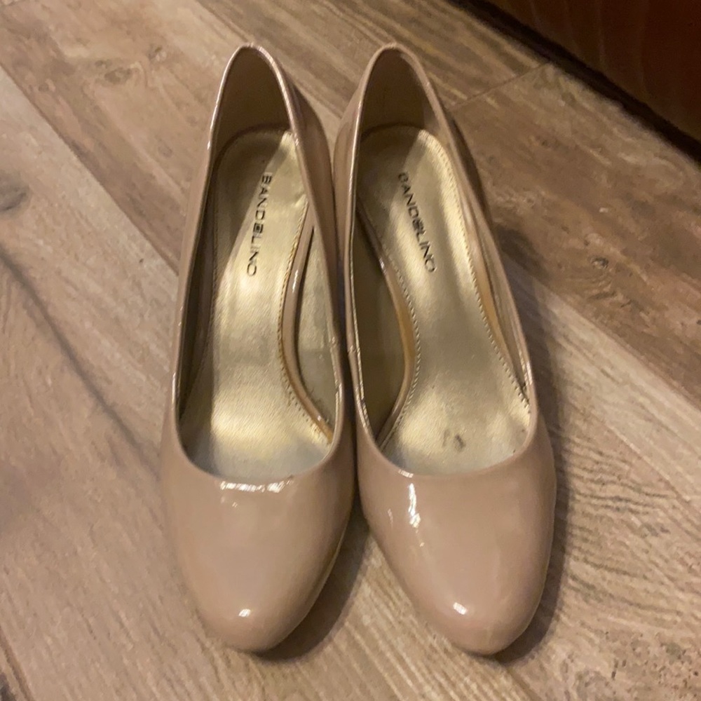 Size 6.5 nude heels